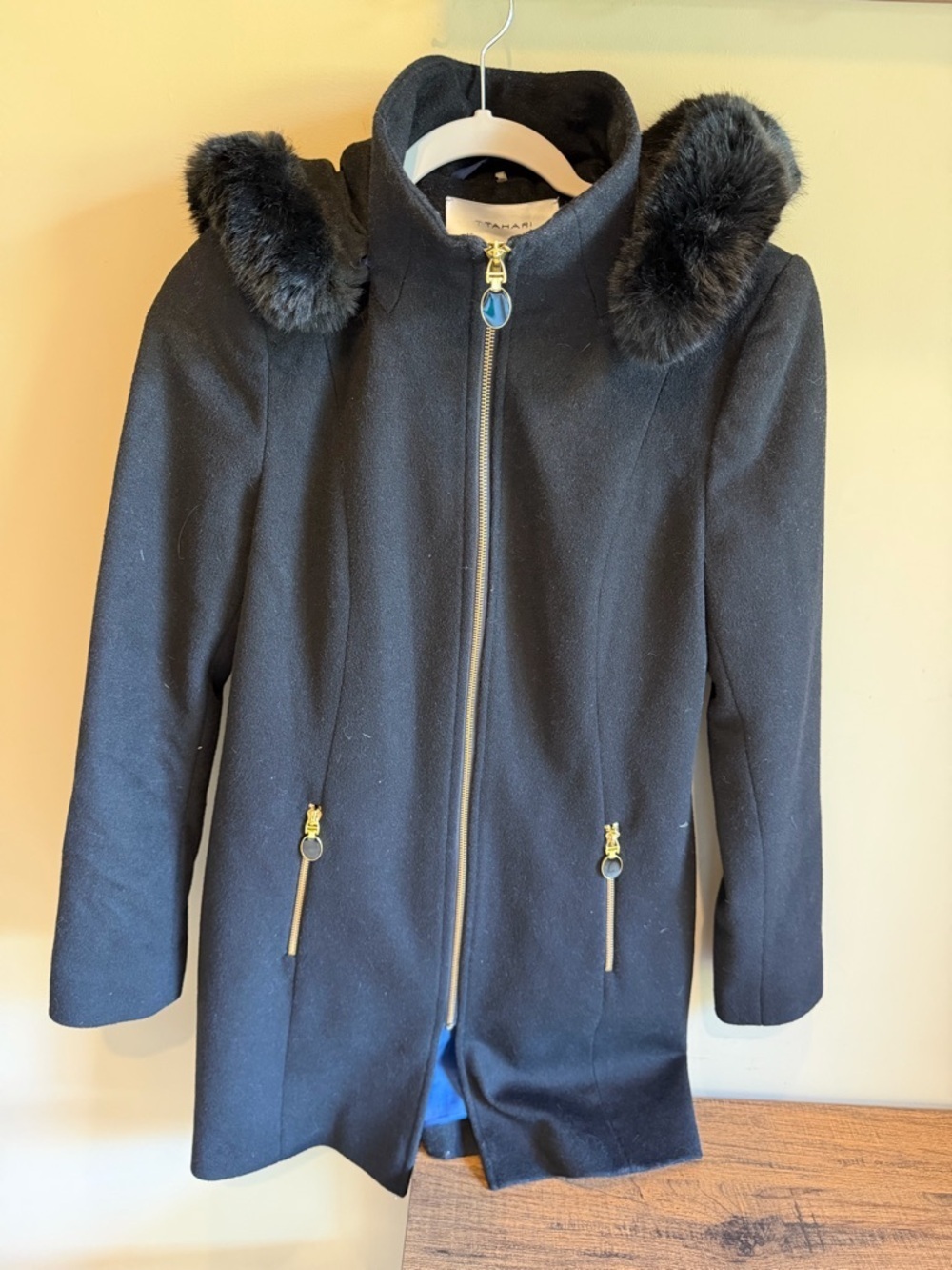 T Tahari hooded wool coat Black Faux Fur Hood